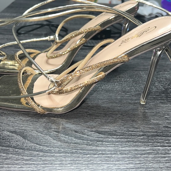 Rhinestone Gold Wrap strap open toe heels - Picture 2 of 3